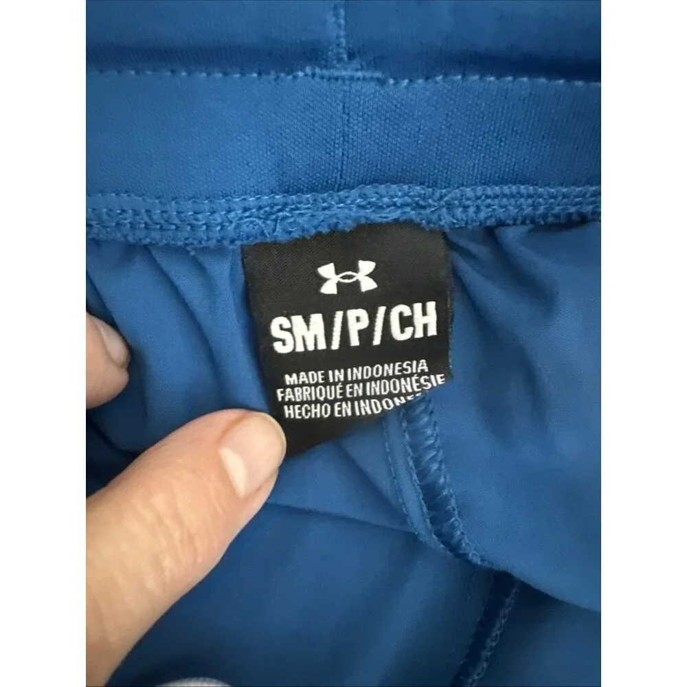 Under Armour Women's S Activewear Running Sretch Shorts‎ Blue EUC Inseam 6.25